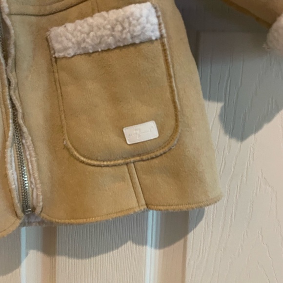 7 for all mankind infant jacket. Faux suede lined in fleece. Size 2t - Picture 2 of 6